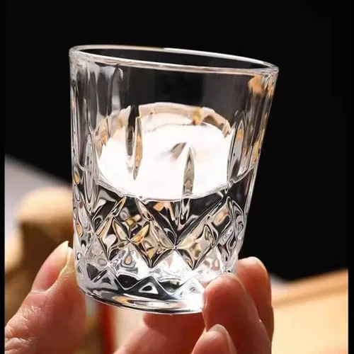 Vista 3 de JAIEF Vasos de chupito de tequila de 1.7 onzas con base pesada, vasos de cristal cordial (4)