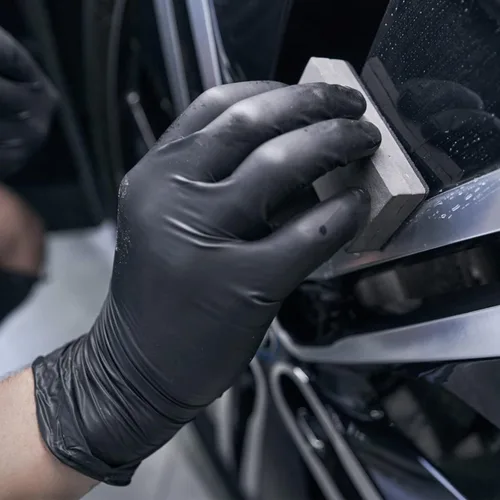 Vista 5 de Wostar Guantes desechables de nitrilo sin polvo y látex, guantes de examen de nitrilo desechables no estériles de 4 mil para pantalla táctil