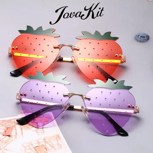 Vista 6 de JOVAKIT Gafas de sol con forma de fresa para mujeres y hombres, gafas de sol retro sin montura para fiesta rave, gafas de Halloween (doradomorado)