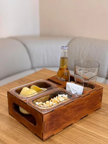 Vista 2 de Caja de cerveza de madera, regalo para los amantes de la cerveza, papá, hombre, él, novio, caja de bebidas, bandeja para aperitivos, soporte de mesa