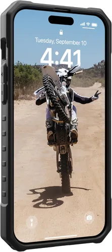 Vista 8 de URBAN ARMOR GEAR UAG - Funda compatible con iPhone 15 Plus de 6.7 pulgadas, Pathfinder transparente ceniza/negro, imán integrado compatible