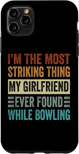 Vista 13 de I'm The Most Striking Thing My Girlfriend Ever Found Case for iPhone 16