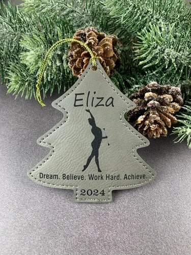 Vista 3 de Baton Ornament, Majorette Ornament, Twirler Ornament, Baton Gifts, Majorette Gifts, Twirler Gifts, Baton Twirler Gift, Baton Twirling Gift