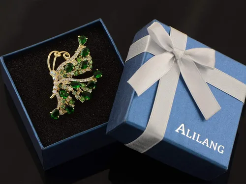 Vista 7 de Alilang Broche de insectos voladores de mariposa de cristal brillante para mujer