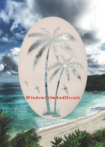 Vista 4 de Calcomanía ovalada de vinilo para ventana, diseño de palmeras inclinadas, 8 x 12 pulgadas, color blanco con elementos de diseño transparente