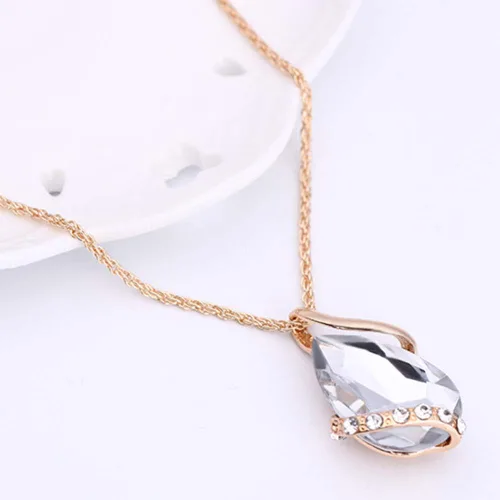 Vista 3 de Ezing Colgante de cristal para mujer, collar de cadena chapada en oro, conjunto de joyas