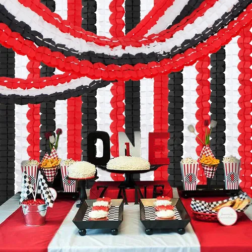 Vista 6 de Guirnalda de serpentinas para decoración de fiesta, color negro, blanco y rojo, pancarta colgante de trébol de cuatro hojas de graduación de 157