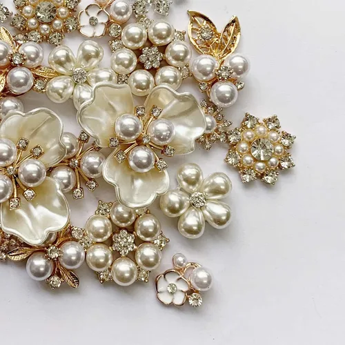 Vista 3 de 22 piezas de botones de diamantes de imitación de perlas de imitación de diamantes de imitación, broche de perlas de aleación, dijes florales