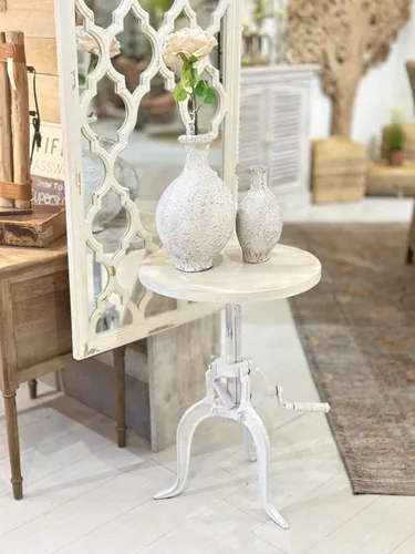 Vista 2 de NACH Mesa auxiliar de manivela ajustable Kai de madera de mango/hierro fundido, blanco antiguo, 18 "x 1.13" x 18-27", CC-1816AW
