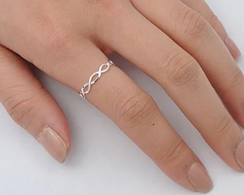 Vista 2 de Excelente anillo infinito de plata Eternity, varios