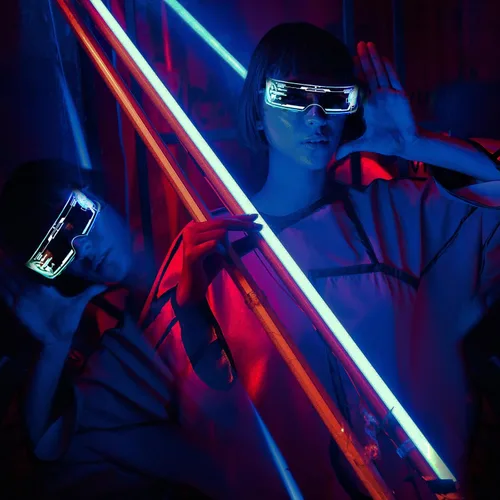 Vista 6 de FWhanhan Cyberpunk - 2 pares de anteojos de visera LED, gafas futuristas de cosplay con 7 colores y 4 modos, para festivales, fiestas y clubes