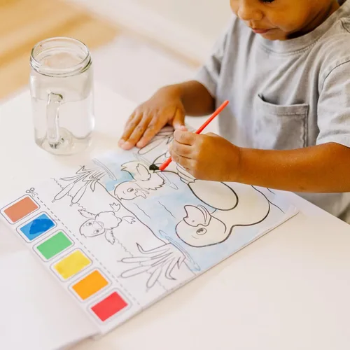 Vista 7 de Melissa & Doug Pintar con agua - Animales de granja, 20 páginas perforadas, paletas a prueba de derrames