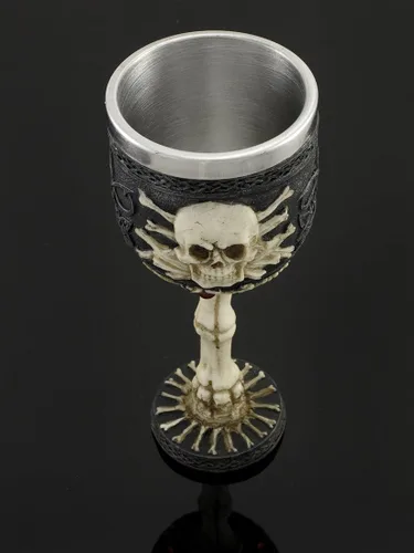 Vista 2 de Osario Style Skull and Bones - Copa de vino de Oporto gótica, 3 onzas