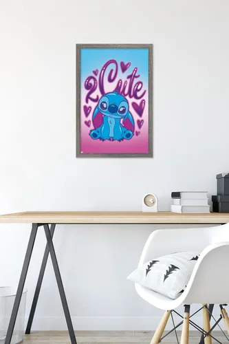 Vista 6 de Trends International Disney Lilo and Stitch - Póster de pared, 22.4 pulgadas de largo x 14.7 pulgadas, versión enmarcada en madera de granero