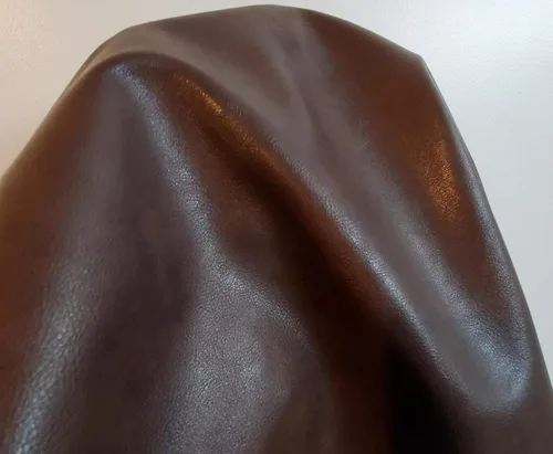 Vista 4 de NAT Leathers Cuero sintético vegano suave marrón PU (vegano aprobado por PETA) 1 yarda (36 pulgadas de largo x 54 pulgadas de ancho) cortado por