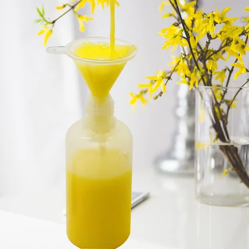 Vista 4 de 12 botellas aplicadoras de punta de precisión de 0.5 onzas, botellas de pegamento de punta de aguja de 6 colores para manualidades de papel