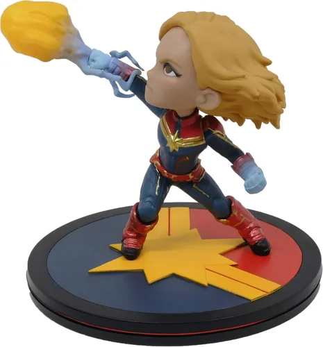 Vista 3 de QMx Diorama de figura Q-Fig de Capitán Marvel
