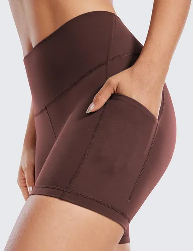 Vista 3 de CRZ YOGA Butterluxe - Pantalones cortos de ciclismo para mujer con bolsillos de 3, 5 y 8 pulgadas, cintura alta, para voleibol, entrenamiento