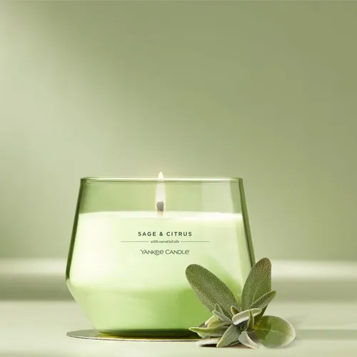 Vista 4 de Yankee Candle - Vela perfumada Studio con hasta 50 horas de tiempo de combustión, mezcla de cera vegetal prémium para una combustión constante, vela