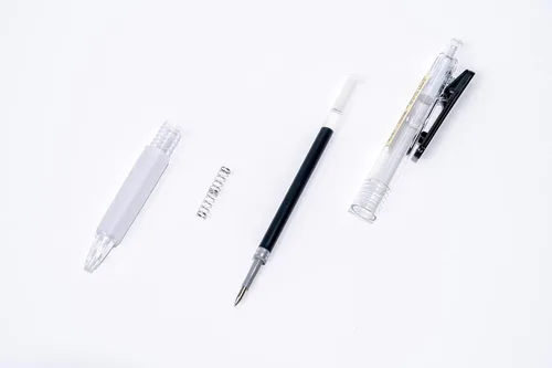 Vista 4 de Bolígrafos de 0.7 puntos medios de escritura suave, rodillo de gel fino, tinta negra, bolígrafos retráctiles para escribir diario, trabajo
