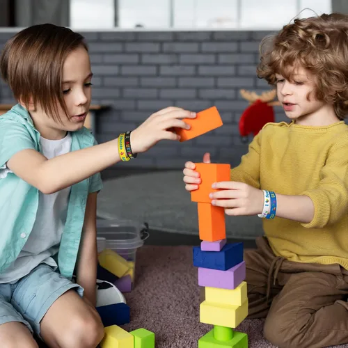 Vista 4 de WATINC Pulseras de silicona para concientización sobre el autismo, 6 piezas de rompecabezas coloridas, cintas elásticas, pulseras de goma