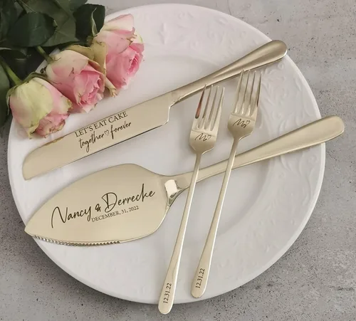 Vista 3 de Personalized Wedding Cake Serving Set, Custom Pie Cutting Tools Gift, Engraved Stainless Steel Knife Server Forks Kit, Anniversary, Birthday, Bridal