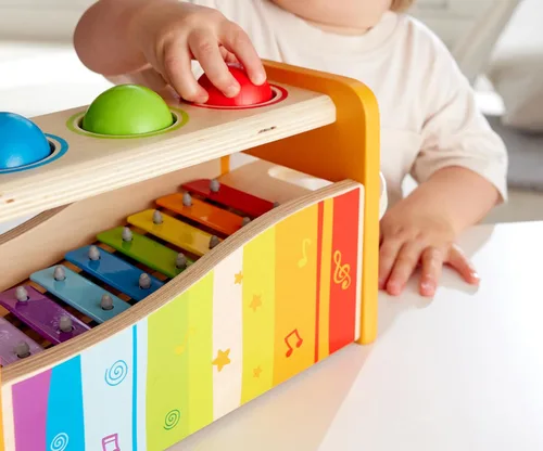 Vista 3 de Banco para tocar música con xilófono de Hape, talla única , Amarillo