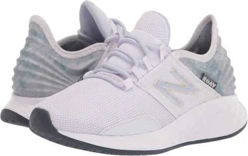 Vista 9 de New Balance Fresh Foam Roav para mujer