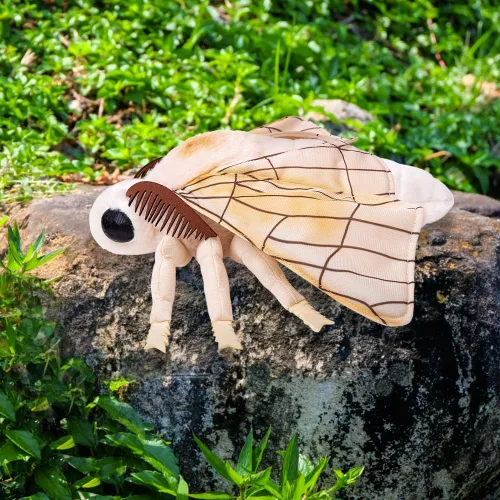 Vista 4 de Animal de peluche de polilla de seda de simulación, polilla de seda realista, animal de insecto de 10 pulgadas, lindo regalo para niños, juguete