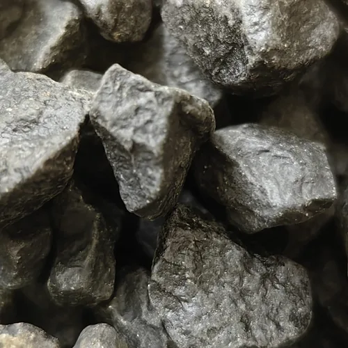 Vista 8 de NUPICK Rocas de grava de 10 libras, guijarros pulidos de 0.5 a 0.7 pulgadas para plantas, pecera, jarrón transparente y más, piedras negras
