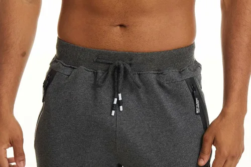 Vista 5 de MAGCOMSEN Pantalones capri deportivos 34 para hombre con bolsillos con cremallera, longitud a la rodilla, pantalones cortos de entrenamiento