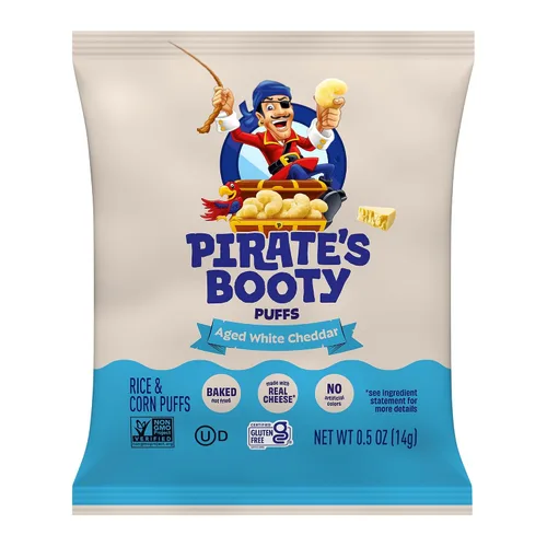 Vista 4 de Pirate's Booty Soplados de queso cheddar blanco envejecido, 24 unidades, bolsas de 0.5 onzas, sin gluten, aperitivos saludables para niños