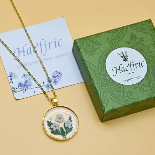 Vista 125 de Pressed Flower Necklace Gift for Women Personalized Handmade Necklaces Birth Flower Necklace