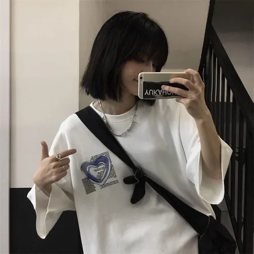 Vista 6 de Camiseta de manga corta para hombre, diseño de corazón grunge, emo, camiseta alternativa de gran tamaño, hip-hop, manga corta, preppy Techwear