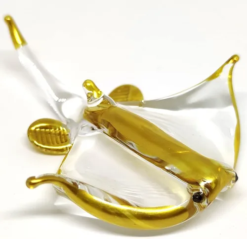 Vista 9 de Manta Ray - Figura de cristal hecha a mano – Pequeño animal de vidrio soplado – Escultura coleccionable en miniatura – Regalo único de decoración
