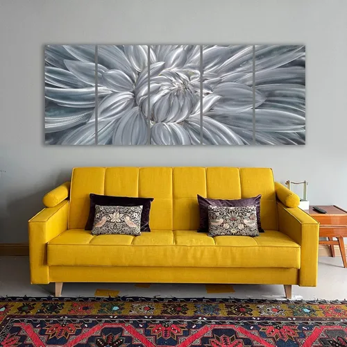 Vista 4 de Yihui Arts Arte de pared de flores de metal plateado, 5 piezas de arte de aluminio, escultura botánica contemporánea para sala de estar, dormitorio