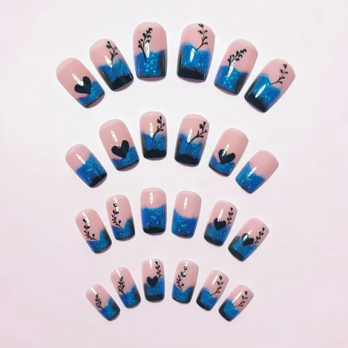 Vista 4 de Uñas postizas a presión con punta francesa degradada azul, uñas postizas cortas con forma cuadrada, diseño de corazón, diseño de amor, uñas postizas