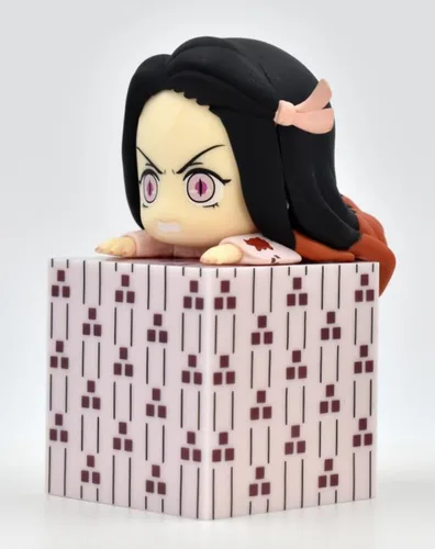 Vista 3 de FURYU Corporation Demon Slayer: Kimetsu no Yaiba Hikkake Figure-Colección Nezuko (3)