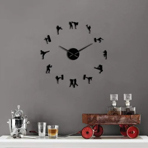 Vista 3 de The Geeky Days Arte marcial coreano Figuras de Taekwondo DIY Reloj de pared gigante Kickboxing Karate Guys Pegatinas de pared Decorativo Reloj