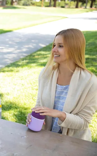 Vista 5 de MIRA Termo de alimentos aislado de 9 oz para alimentos calientes y sopa, contenedor de almuerzo al vacío de acero inoxidable compacto - blanco