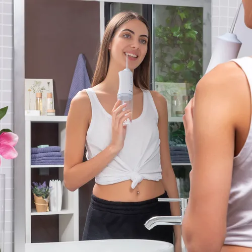 Vista 5 de Irrigador Dental Recargable Portátil Denter InnovaGoods