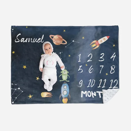 Vista 9 de Manta de hito mensual personalizada para bebé, nombre personalizado con fondo de fotografía de diseño de ganado de las tierras altas, manta de felpa