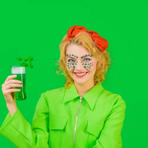Vista 5 de Ecuupas Día de San Patricio, gemas faciales para festivales de tréboles, trébol con purpurina verde, diseño de diamantes de imitación de ojos