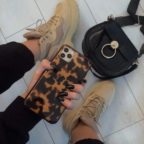 Vista 4 de FELONY CASE - Funda para iPhone 12/12 Pro - Elegante funda clásica para teléfono de tortuga - Antiarañazos, compatible con carga inalámbrica, 360 a