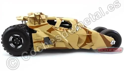 Vista 5 de Hotwheels Heritage 1:18 Batmobile Tumbler Camoflage Versión Modelo Fundido