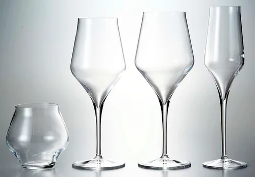 Vista 10 de Luigi Bormioli Supremo Pinot Noir - Juego de 2 copas de vino sin tallo, 15.25 onzas, transparentes