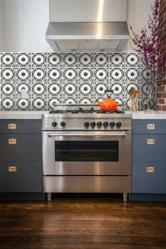 Vista 8 de Juego de 24 calcomanías para azulejos de la colección Black & White, para azulejos en muro, para baño y cocina, fácil de aplicar, simplemente