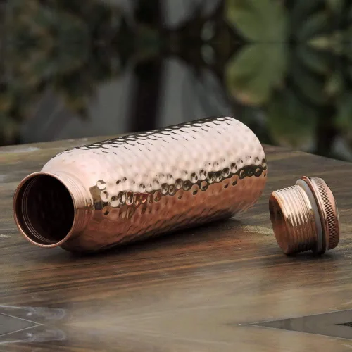 Vista 2 de Ukal Botella de agua de cobre martillado con tapa (34 onzas) (paquete de 2)