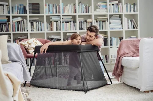 Vista 4 de BabyBjörn Cuna de viaje ligera - Negro (040280US), Talla única