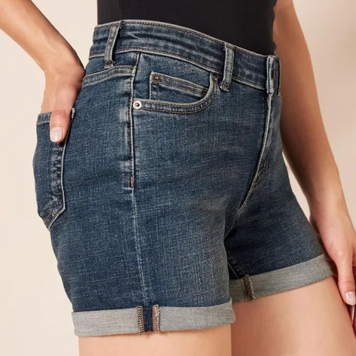 Vista 4 de Tienda Essentials Pantalones cortos de mezclilla ajustados de tiro medio de 4 pulgadas para mujer